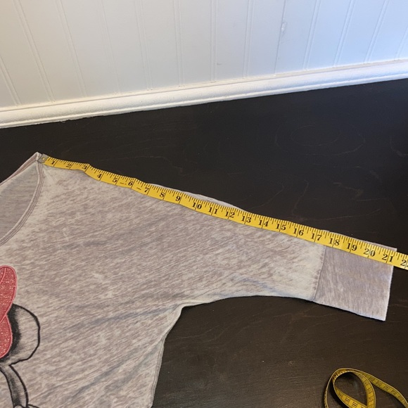 Disney mini mouse 3/4 distressed oversized beat neck lightweight shirt sz M GUC - Picture 8 of 8